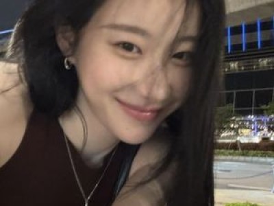 채령 팬들 위로하려다 멋쩍은 상황 맞이